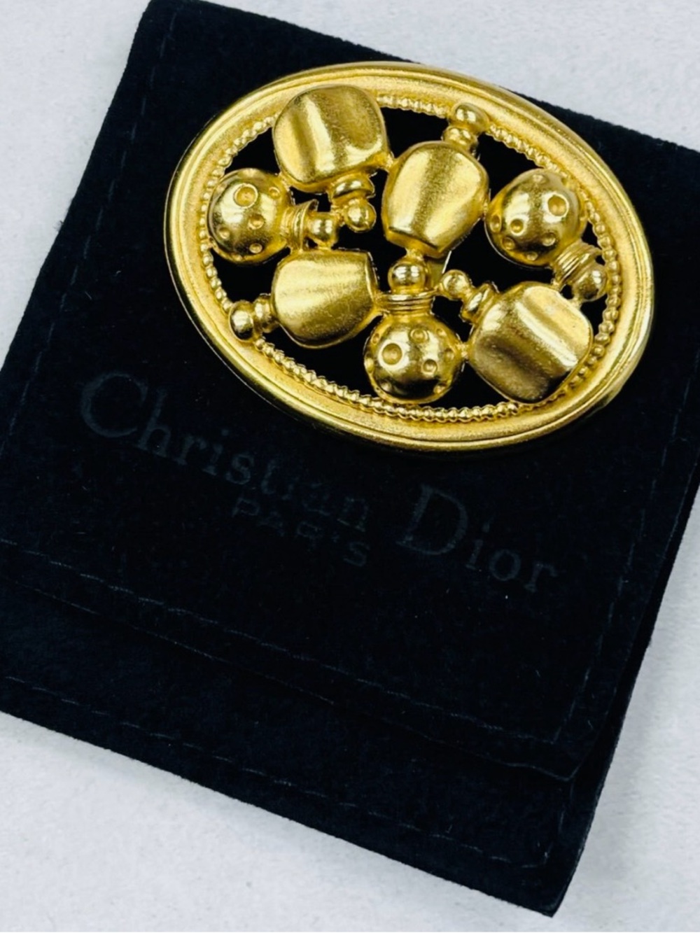 Vintage Christian Dior Gold Plated Oval Brooch with Perfume Bottles, Authentic - Picture 8 of 8